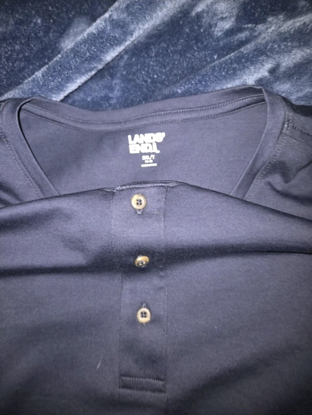 Lands' End Men's Navy Long Sleeve Henley - Picture 3 of 3